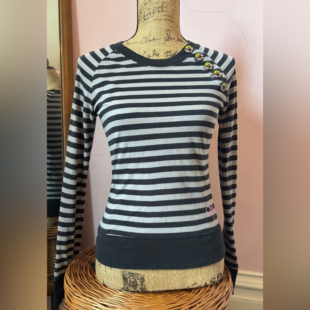 Roxy Long Sleeve With Buttons on Shoulder
